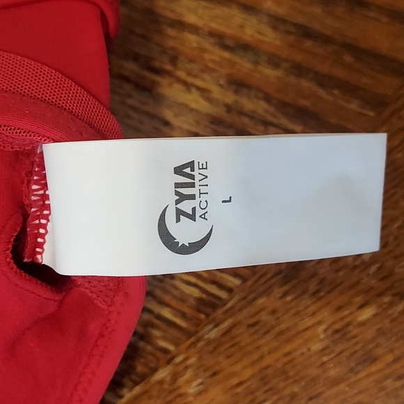 Zyia All Star sports Bra - Picture 4 of 4